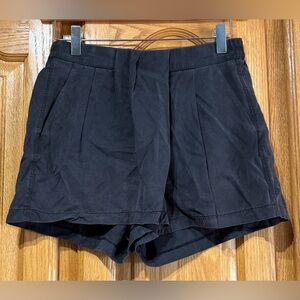 Lululemon & Go Keepsake Faded Black Relaxed Fit Tencel Athletic Shorts Size 4